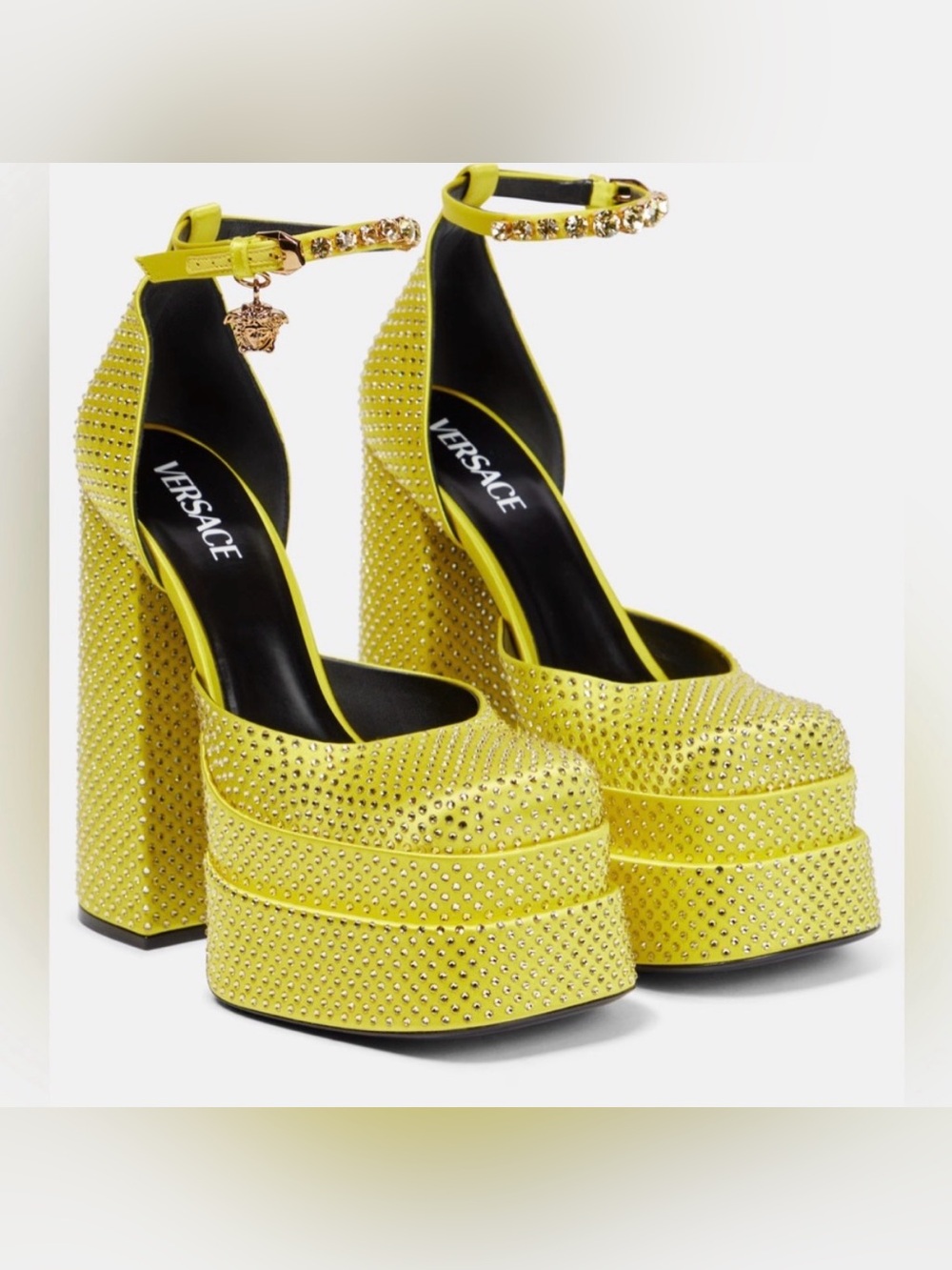 VERSACE NWT Medusa Aevitas embellished platform pumps size 37/7 Mimosa Color